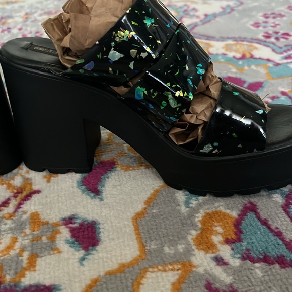 Miista Made In Spain Speckle Black Glitter
Iridescent Platform Sandals-Size 39 - Picture 11 of 14
